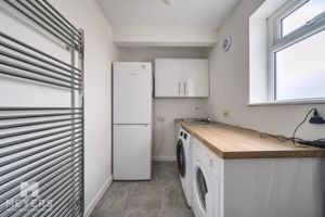 Photo 17- click for photo gallery